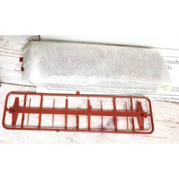 Proto 2000 Series 50’ HO Scale Plastic Model Kit W/ Dreadnaught Ends Model Train - Picture 7 of 16